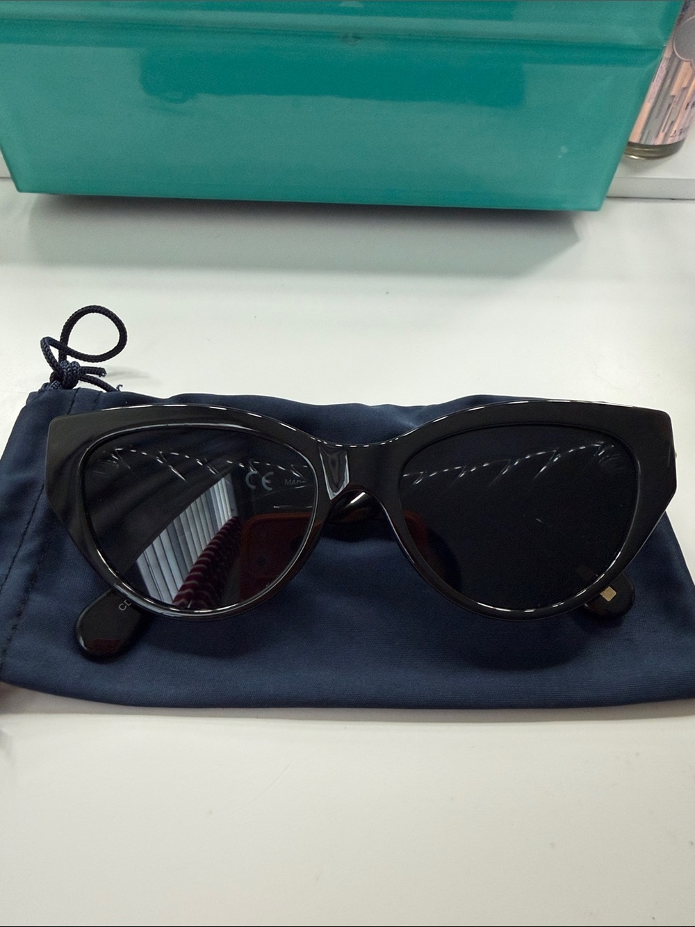 J Crew Factory Black Cat Eye Sunglasses - Classic Glossy Frame